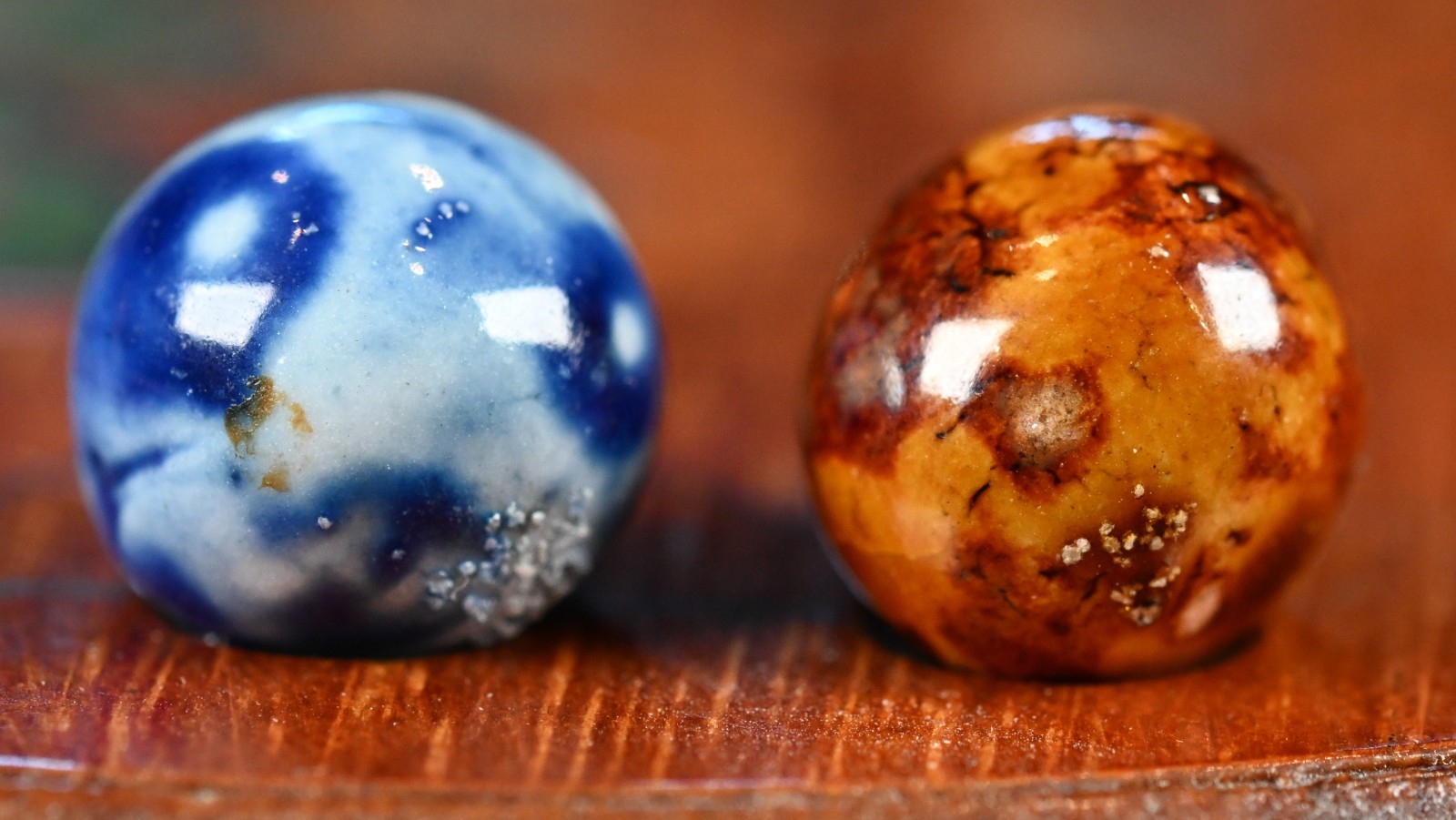 Pair of Blue & Brown Bennington Marbles, Handmade, 0.54 inch, Mint, Germ, S1651