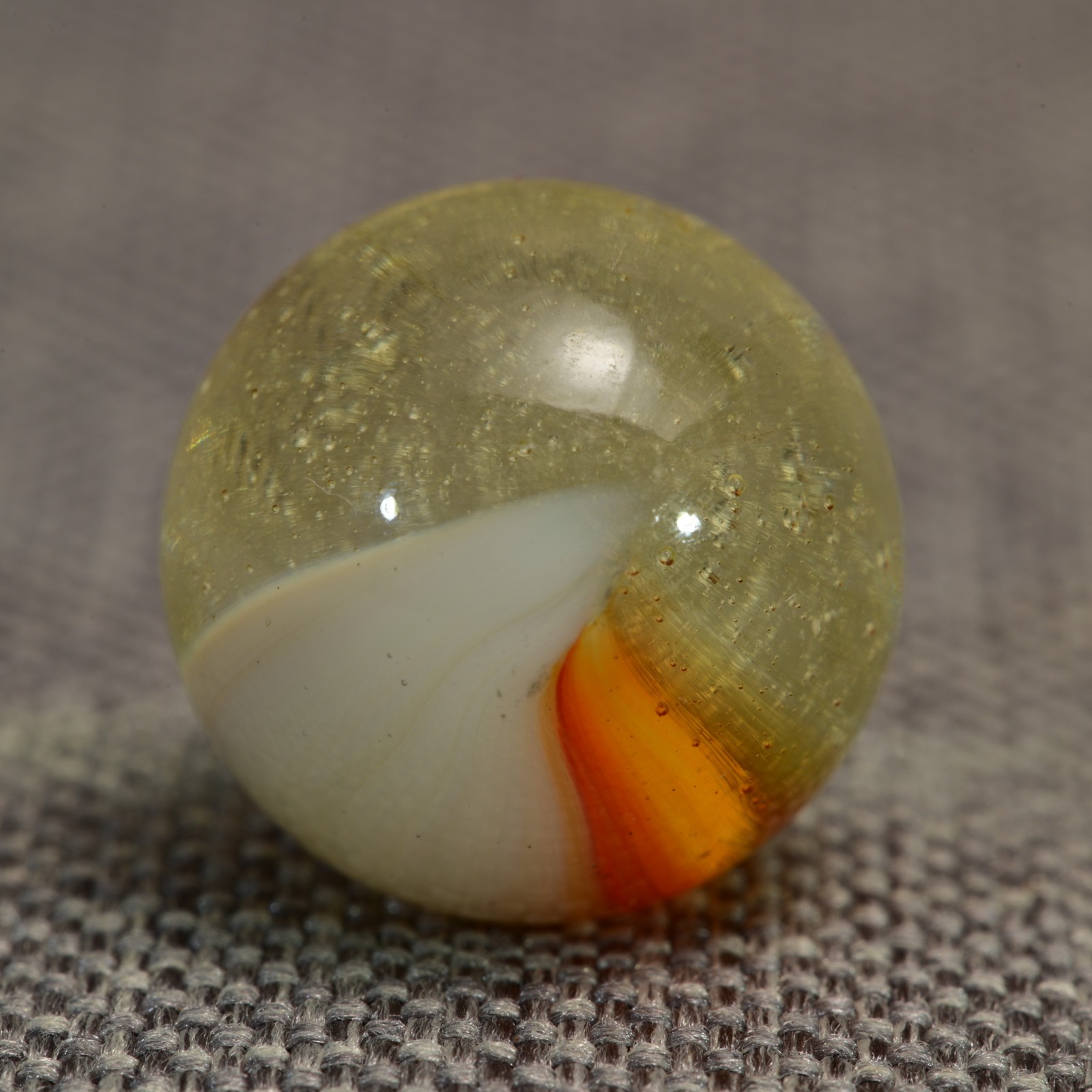 Master Sunburst Marble Vintage American 1930-1971 Orange & Cream Flash 19/32”