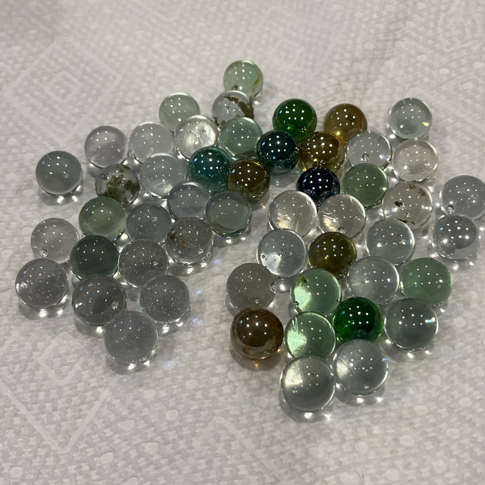 50 Glass Marble With Bubbles Size 13mm To 14mm, Small, Mostly Clear Glass Vtg