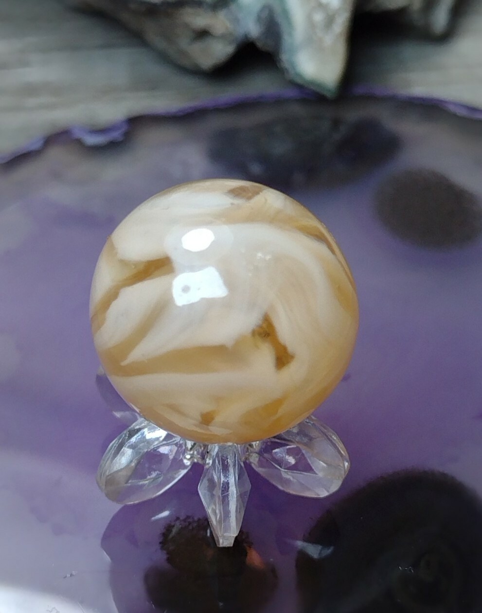 Wild ZIG ZAG Ivory Tan WV Swirl Davis or Jackson ? Vintage Marbles .65″ NM- VG