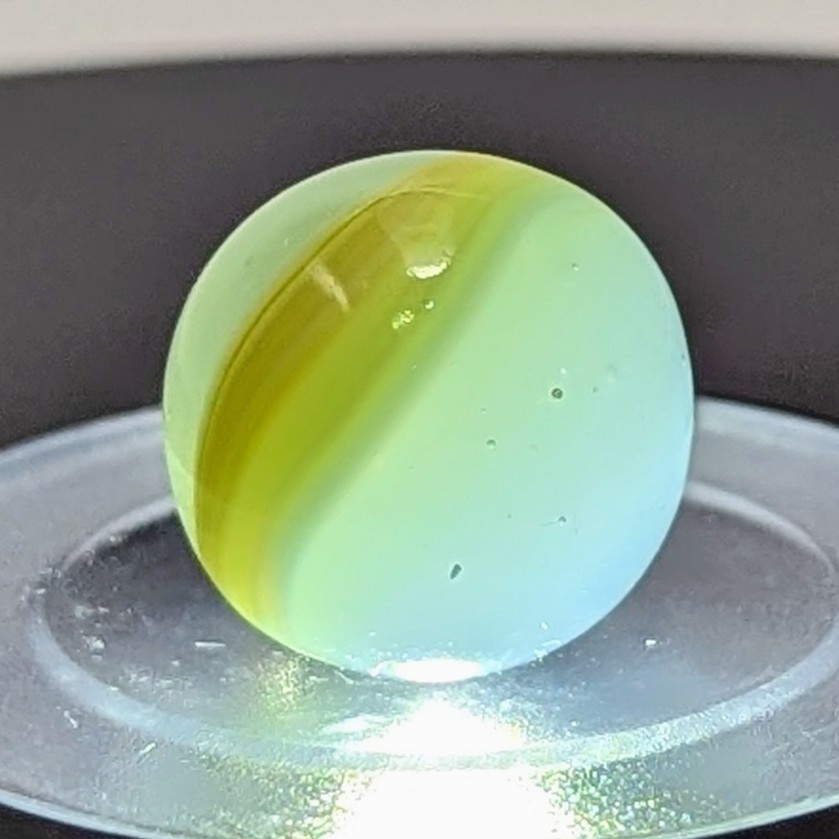 Vitro Agate Conqueror Patch Style Marble 5/8 Wet-Mint