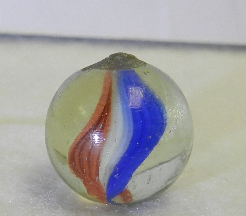 #20180m Naked Single Ribbon Vintage German Handmade Swirl Marble .61 Inches