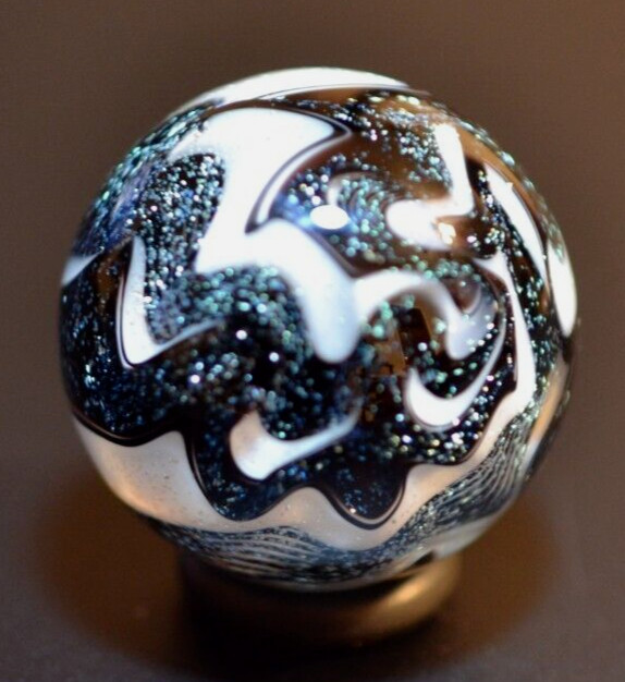 HOT HOUSE GLASS MARBLE/1.140″-FLAME TWIST BANDED FINE LINER-TURQ. DIC. OVERLAY