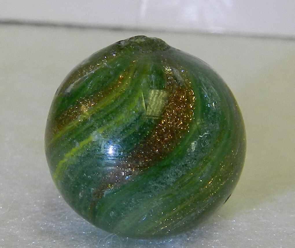 #17212m Vintage German Handmade Onionskin Lutz Marble .70 Inches