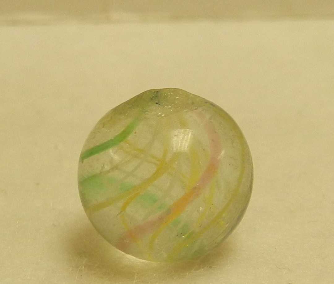 #21062m Small .51 In Vintage German Handmade 2 Color Latticino Swirl Marble