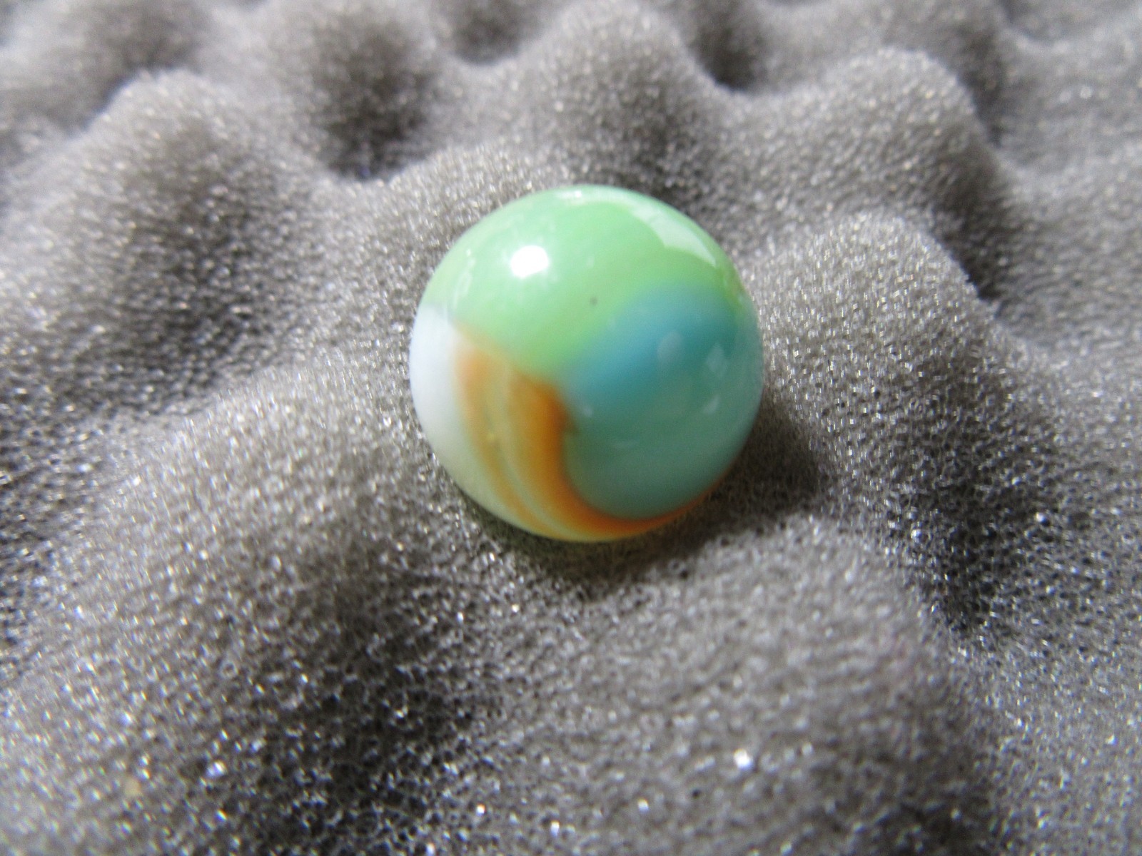 VINTAGE VITRO Marble Robin Blue, Orange, Green, White, Clear 19/32″