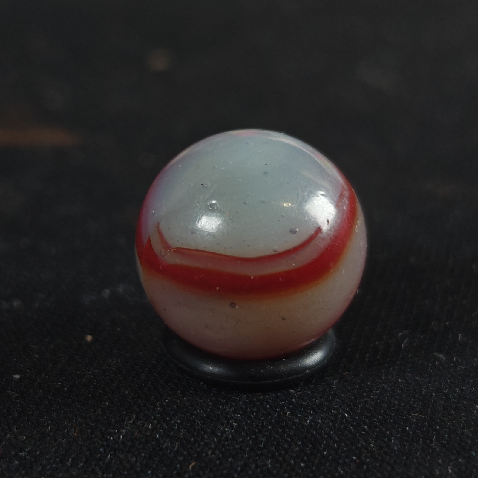 Vintage Marble – Kokomo Steel Grey & Red .60″