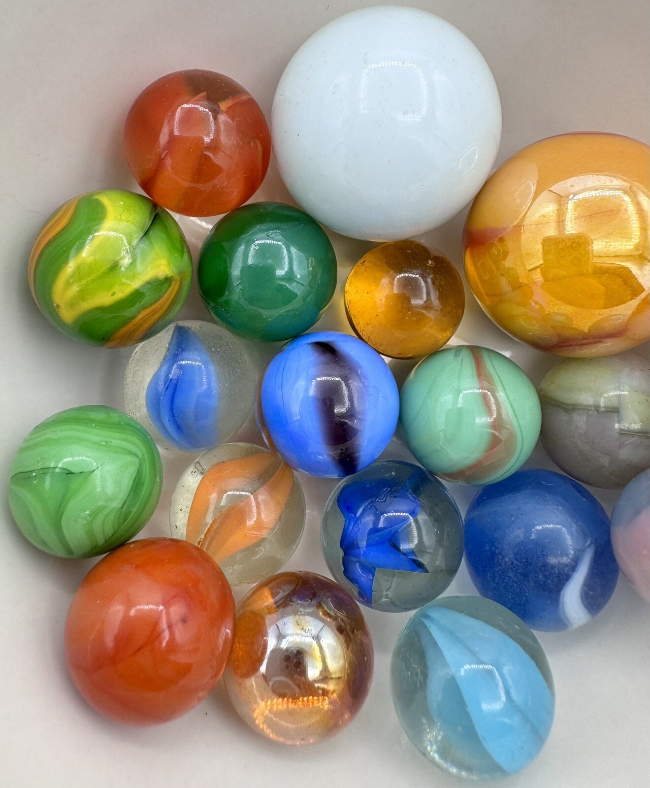 Vintage Marble Lot Of MARBLES UV Reactive Cadmium Uranium Lot #50