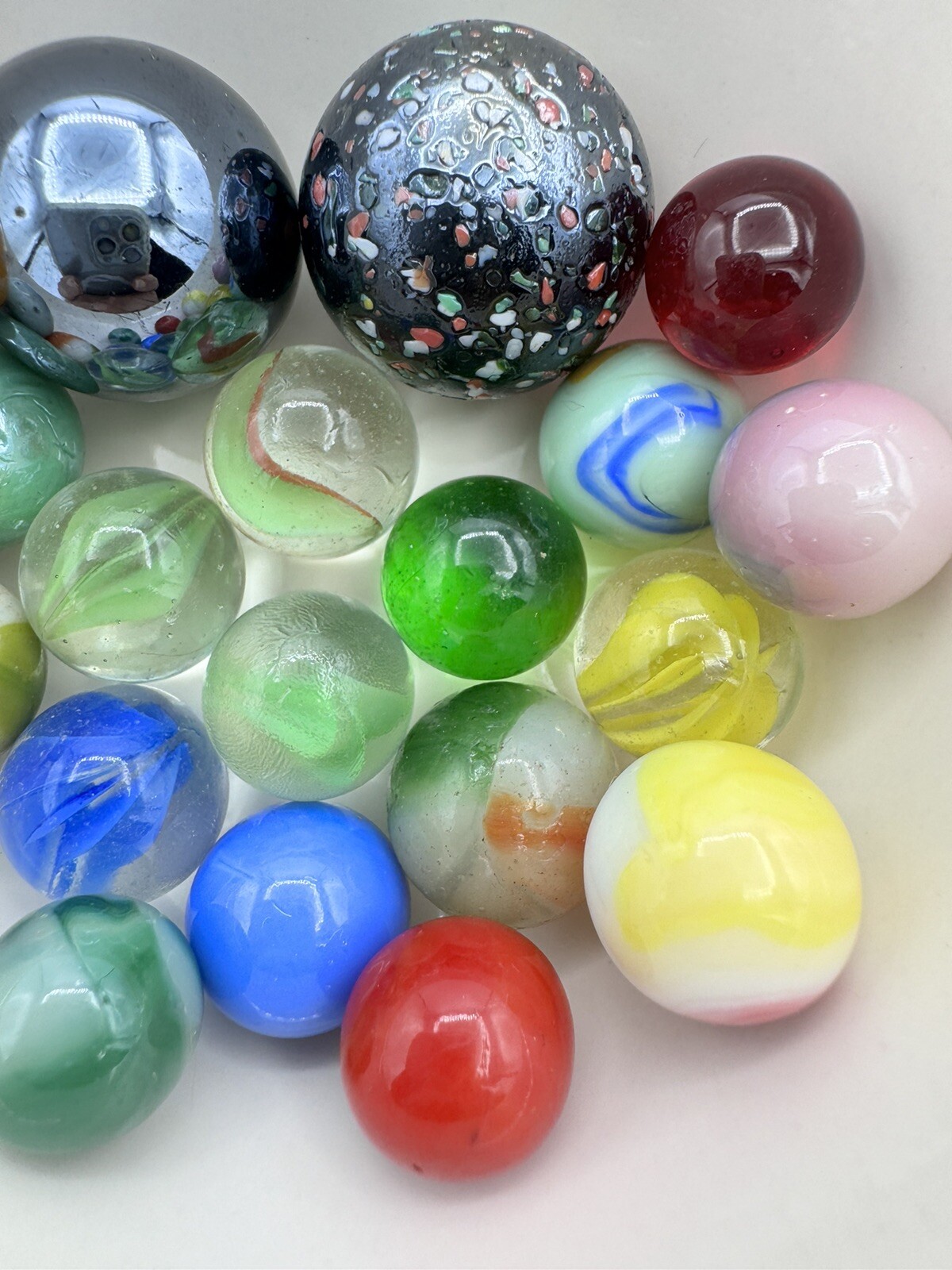 Vintage Marble Lot Of MARBLES UV Reactive Cadmium Uranium Lot #38