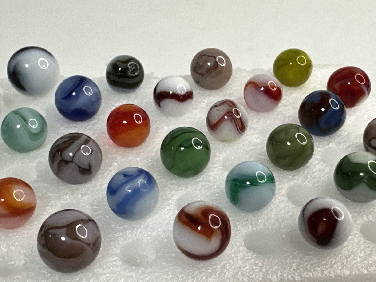 410 Lot Of 30 Jabo Swirl Marbles!
