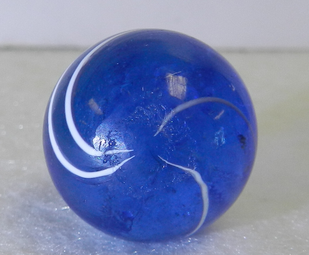 #17133m Very Nice .73 In German Handmade Blue Glass Marble With Inner Ghosting