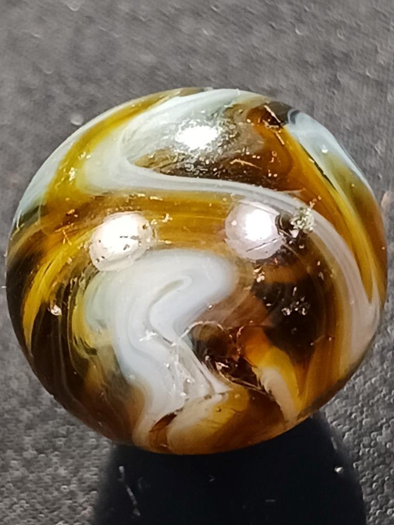 Akro Agate Peltier .61″ Honey Brown Slag Good Condition Serious Marble A203