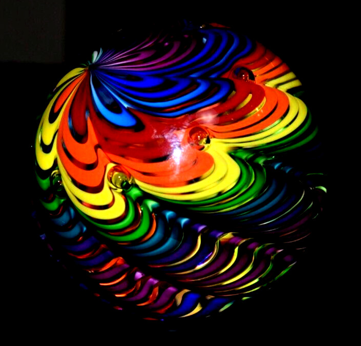 JAMES ALLOWAY GLASS MARBLE/2.711″ORB-RAELYNBOW #58-FAST WORLDWIDE SHIPPING