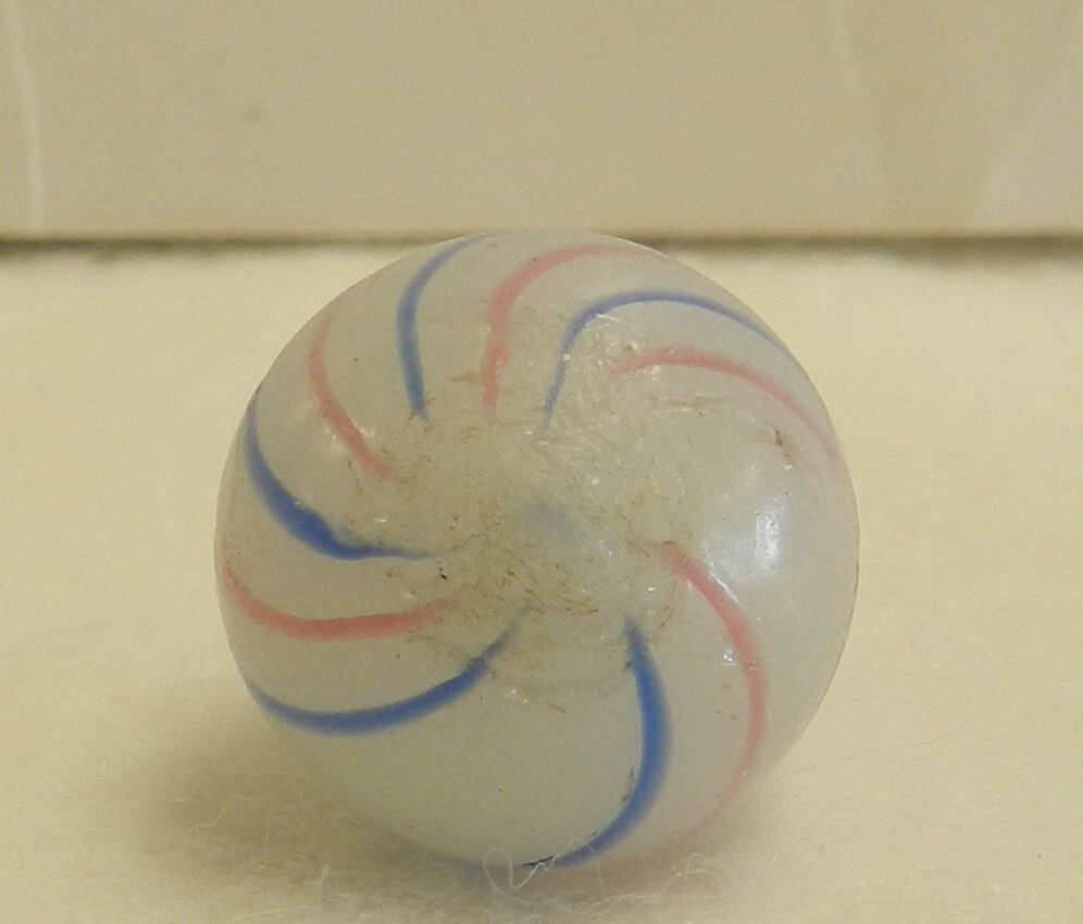 #18616m Small Vintage German 2 Color Bands Handmade Clambroth Marble .61 In