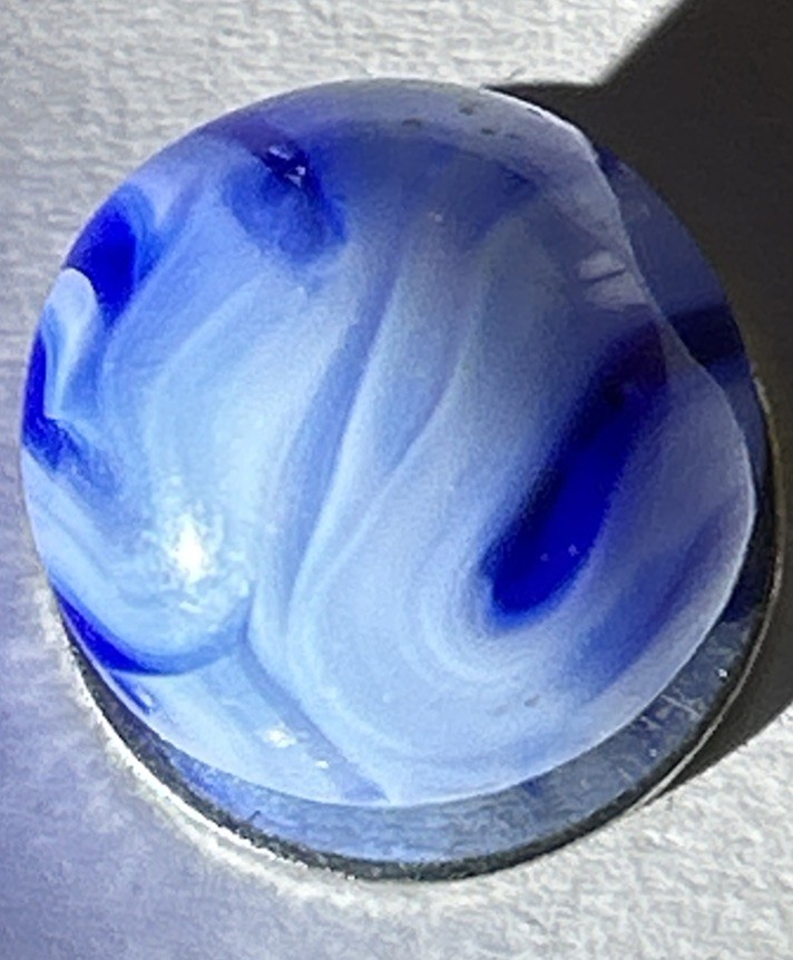 Vintage Akro Agate Peltier Art Blue Flames Swirl Glass Marble .61” White 16mm