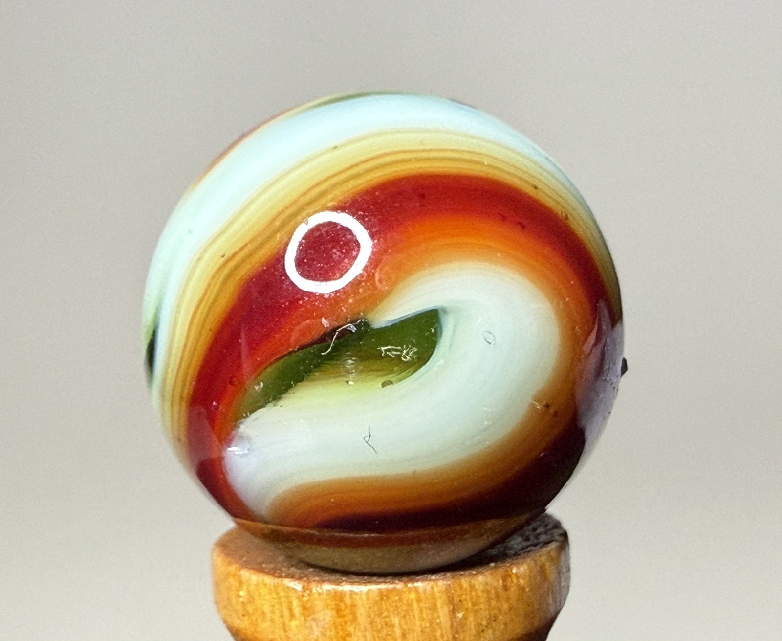 Ravenswood Multi Colored Swirl Marble .62” NM(+)￼