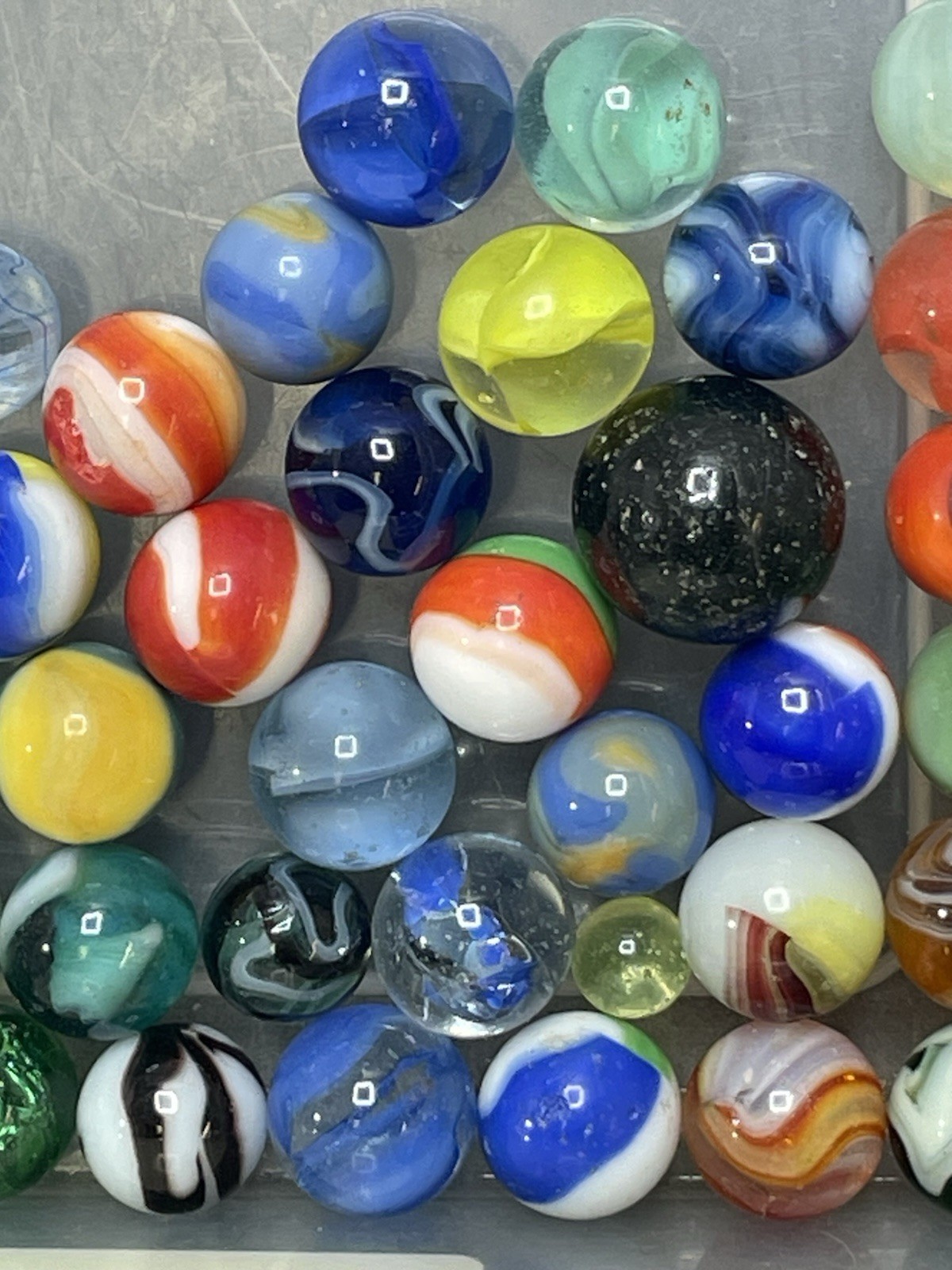 VINTAGE MARBLES LOT 50 pc AKRO AGATE MARBLE KING PELTIER PATCH SWIRL d