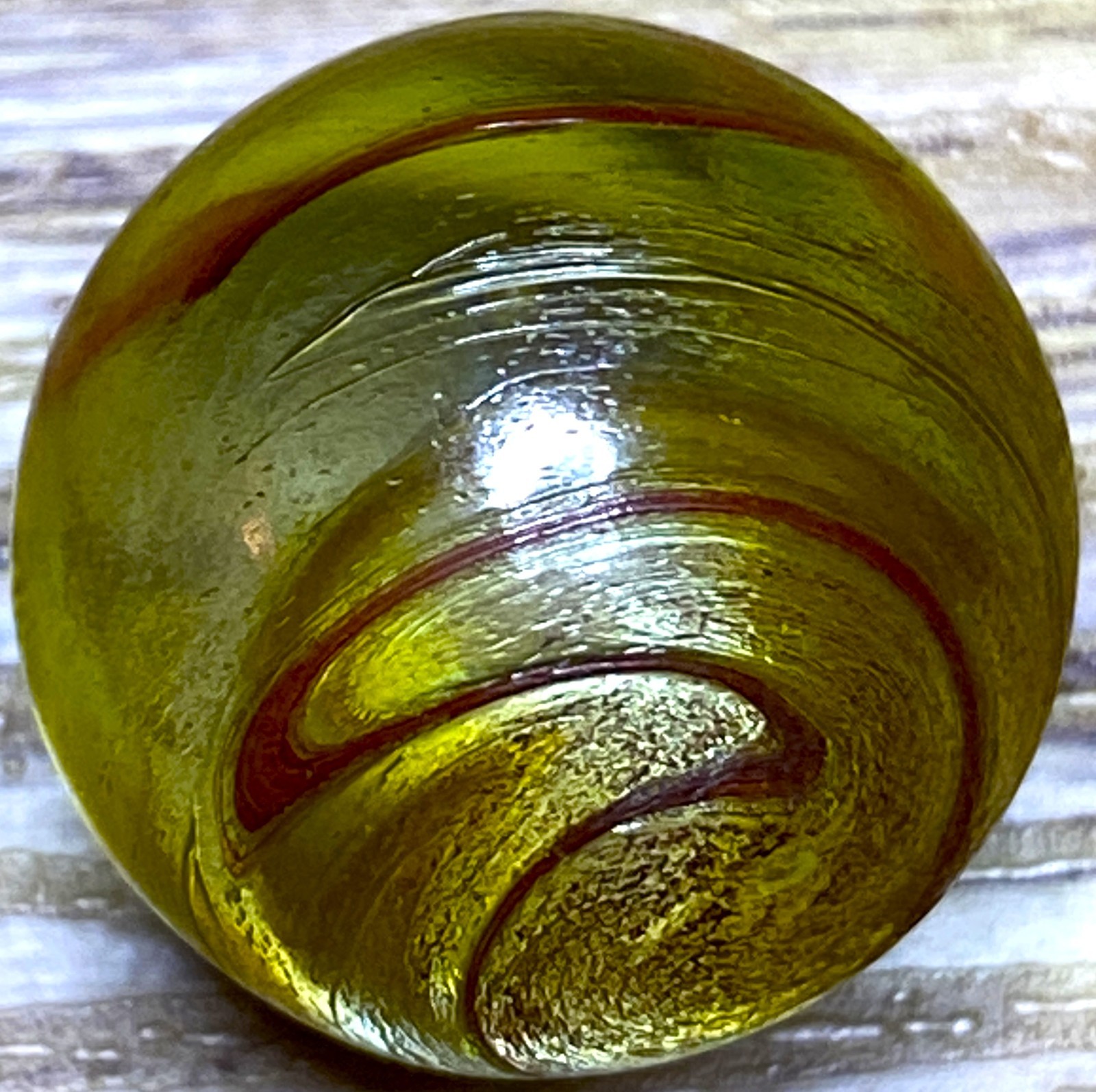 DAS/JABO UNUSUAL RAMSHEAD TYPE THIN-LINE OXBLOOD SWIRLED SHOOTER .68″ BOX03/307