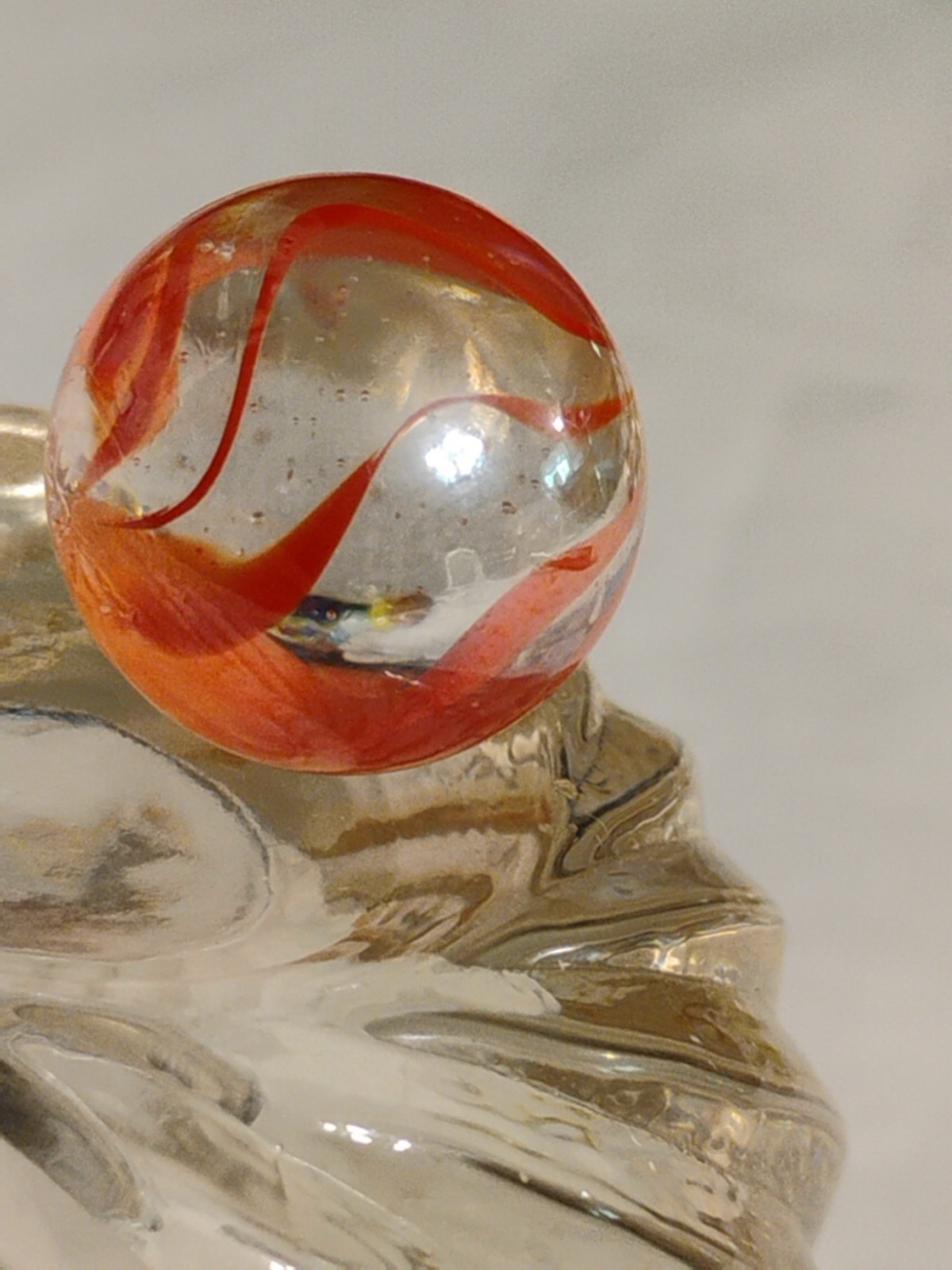Vintage Peltier Marble King Japanese Caged Cat’s Eye Shooter Player Pair Marble?