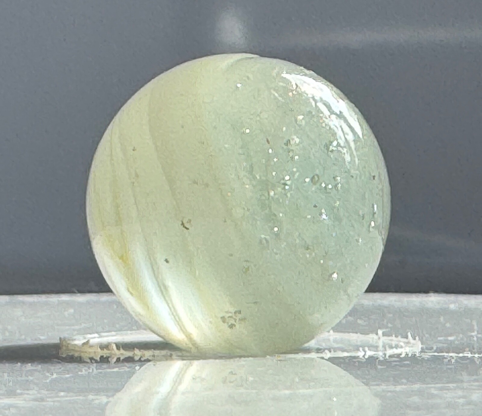 Egg Yolk & White Single Faceted Pontil Transitional Marble 21.5mm (27/32”)