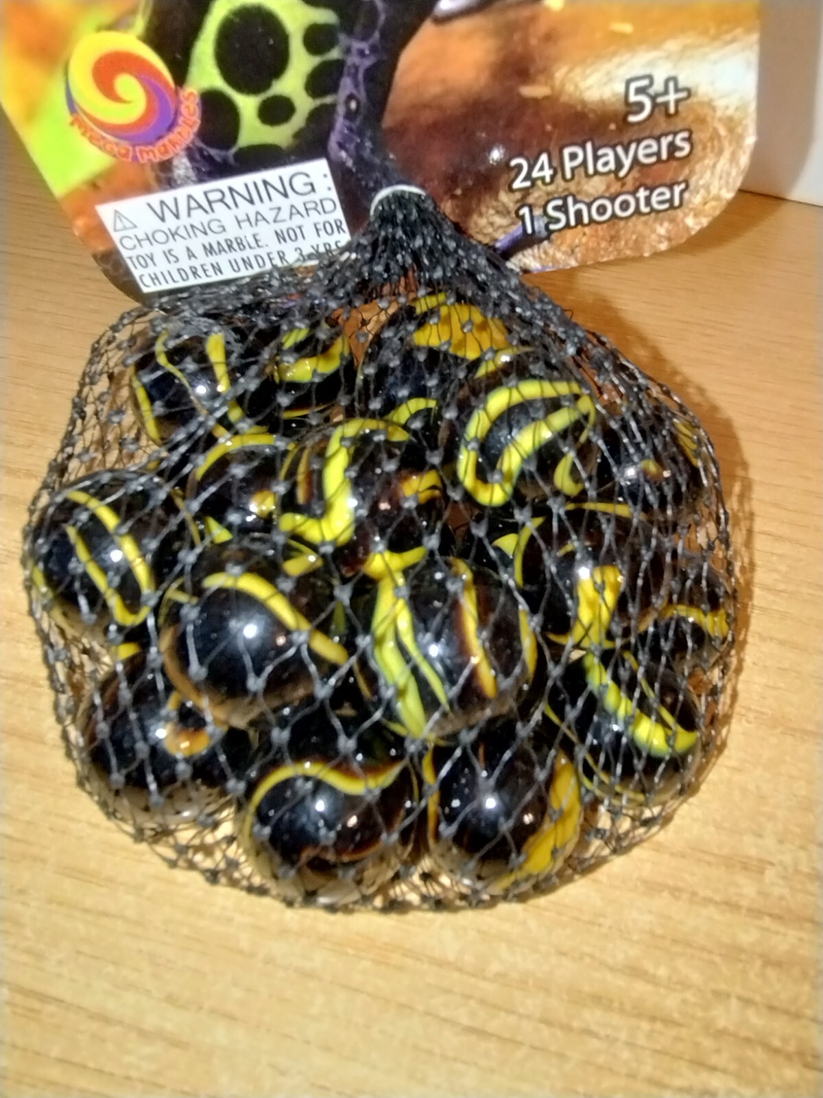Vtg Net Bag Vacor/Mega Marbles 25 Black/Yellow Poison Dart Frog Swirls + Shooter