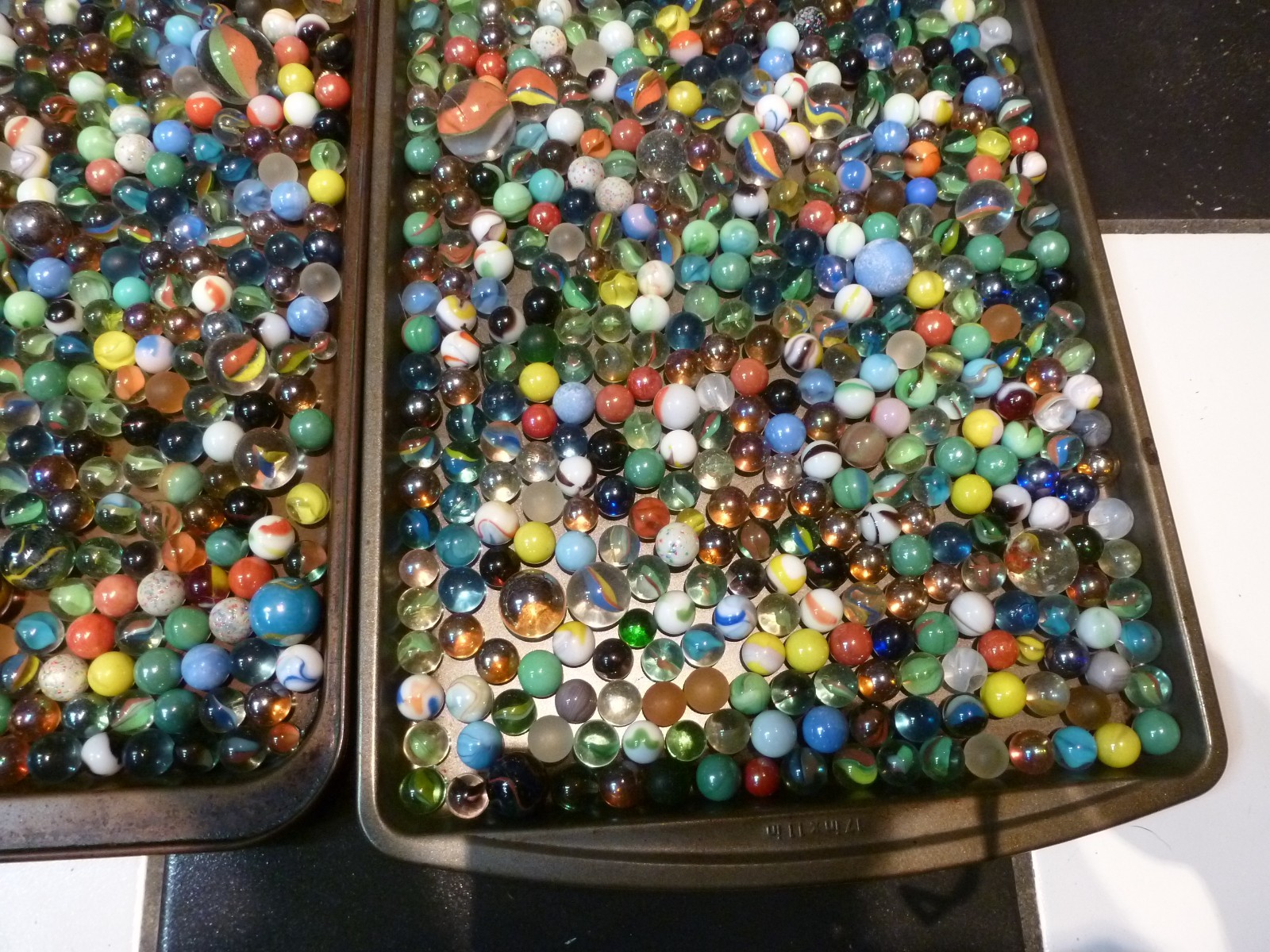 23 pounds Vintage Old Marbles Collection Akro? Peltier? Vitro? UV Glow