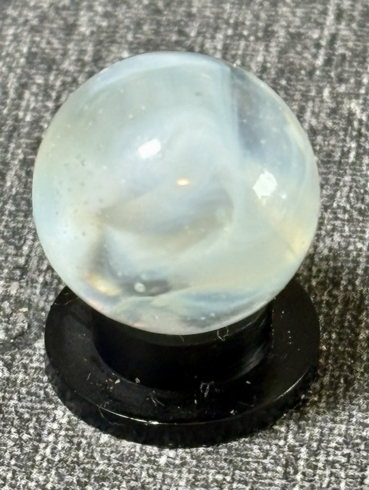 VTG Davis Swirl Marble .60” NM