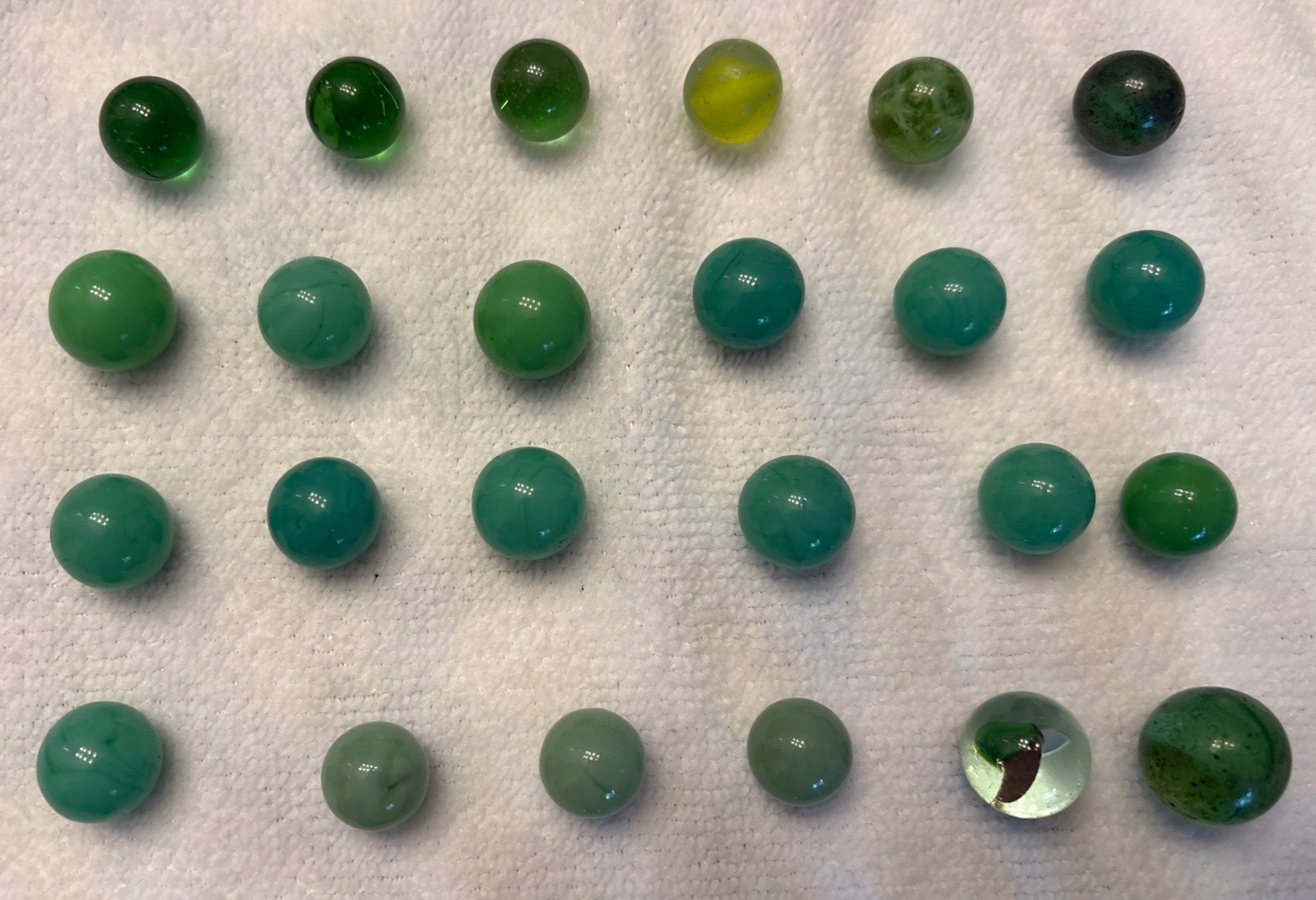 MARBLES Green Color Vintage Old Originals Lot Of 60