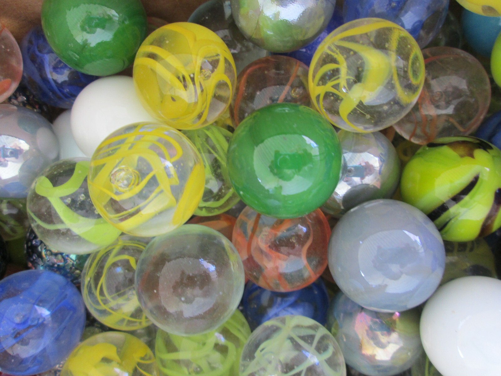 Wholesale Glass Shooters Marbles by the Pound! ONLY $8.99 per lb.1 INCH