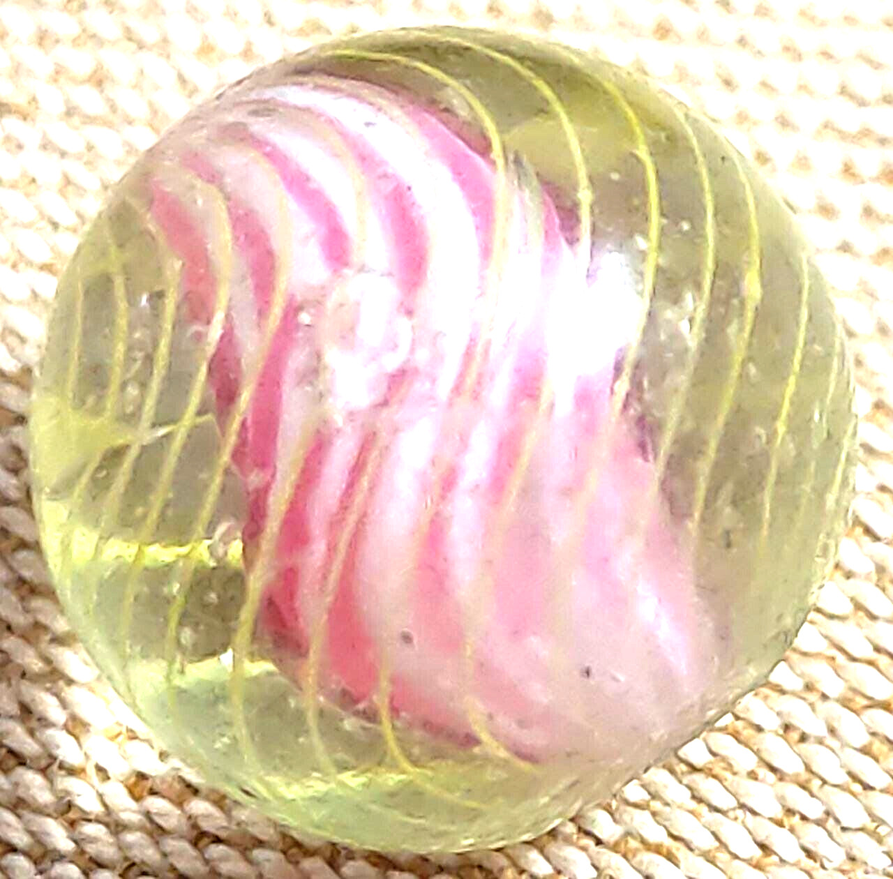 OLD SAME CANE 0.74″& 0.525″SOLID CORE PEPPERMINT WITH YELLOW CAGE &YELLOW BASE