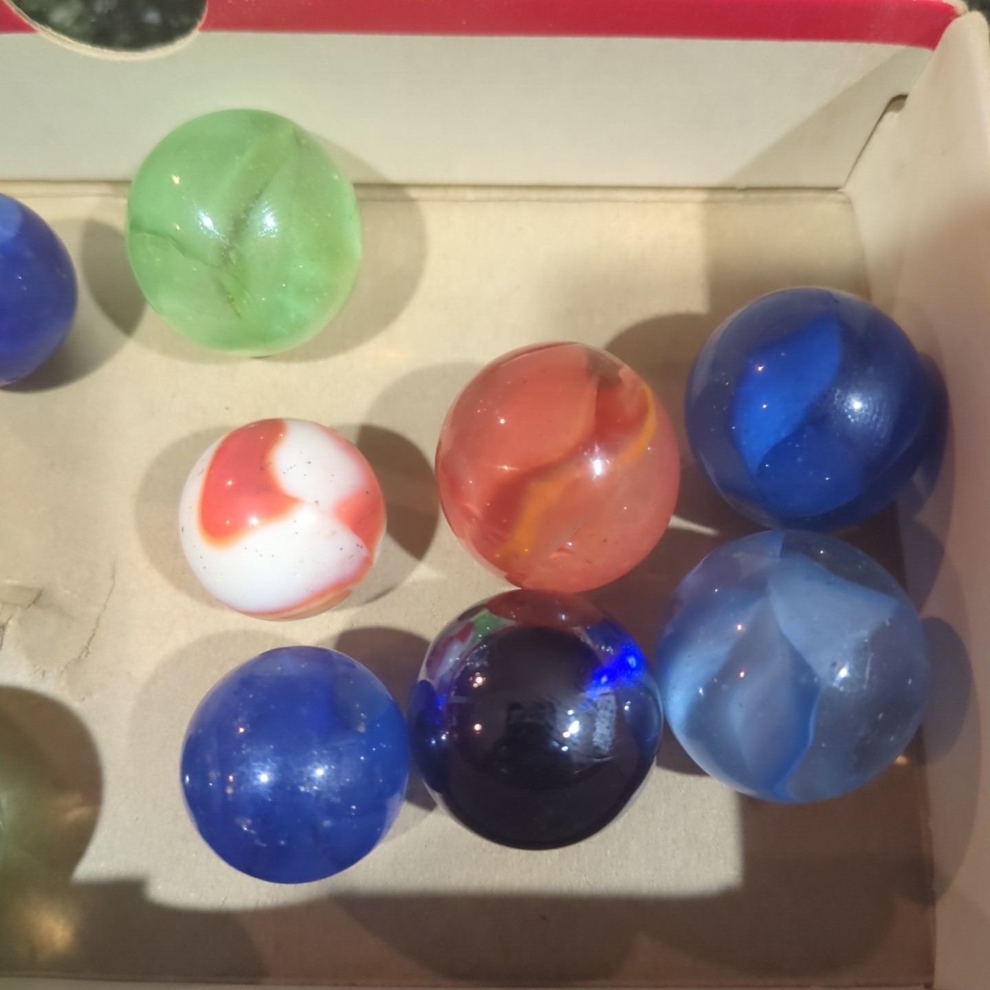 Lot Of Vintage Glass marbles. CAC, Akron agate, Peltier, Vitro Etc. 98Total