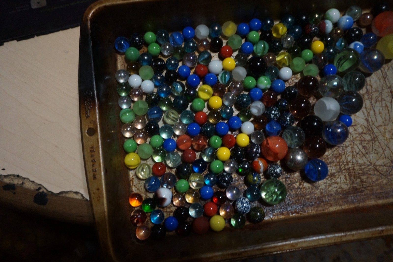 Vintage Marbles in wood box!!!