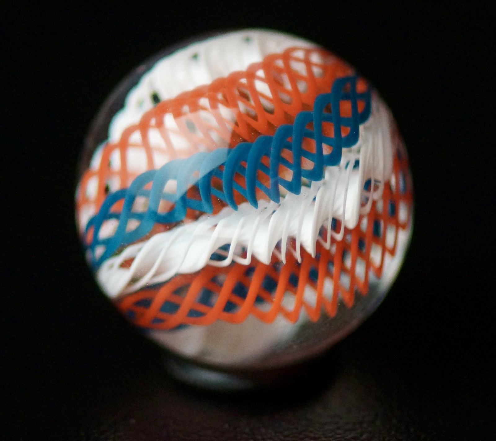 Bryan Trillas Glass Marble/Filigree Cane/UV Reactive/Red Blue White/0.8-0.9 inch