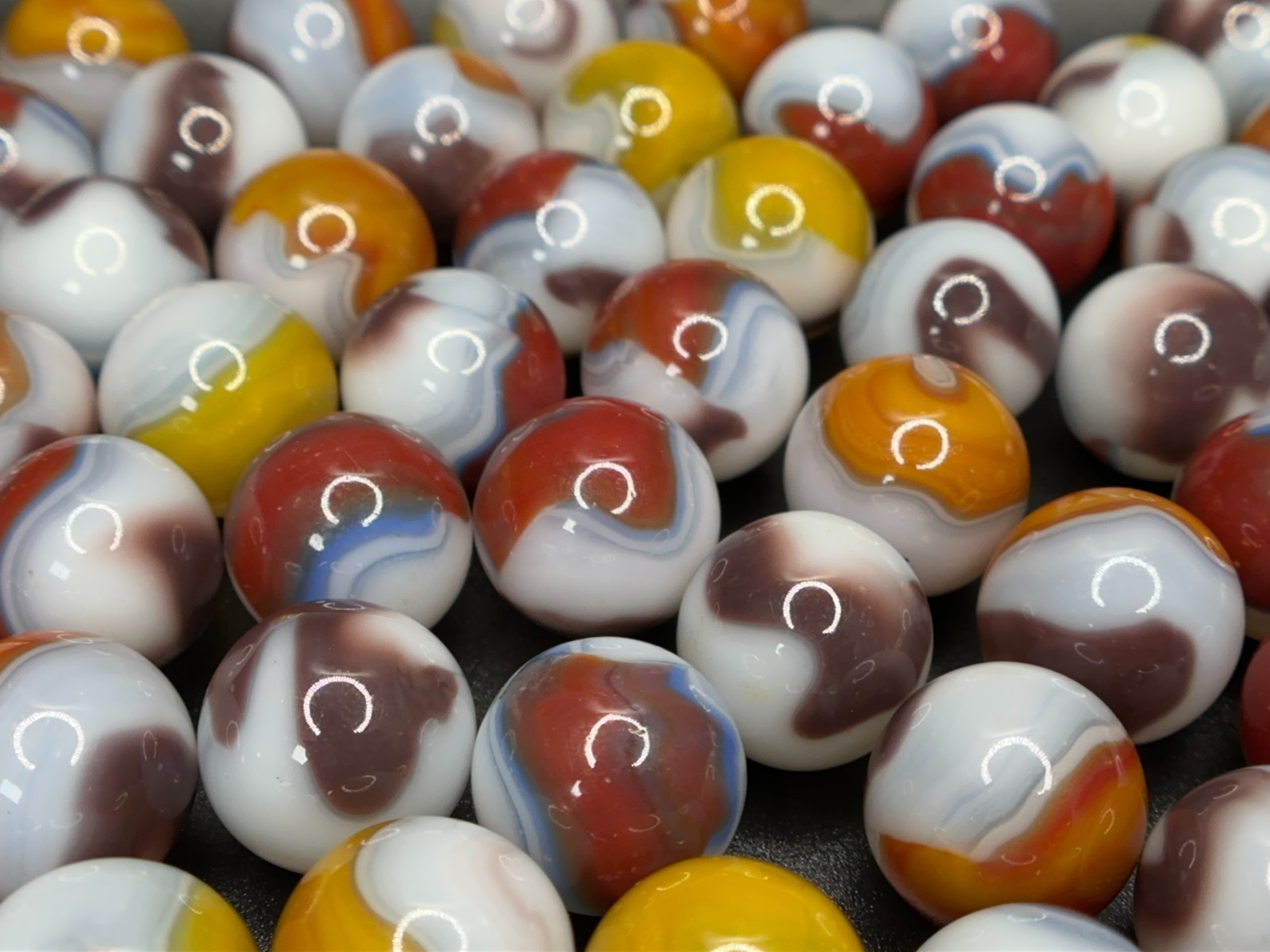 (80+) AMAZING Vintage Vitro Agate SAME RUN Fancy Tiger’s Eye Patch Lot 3/4″ MINT