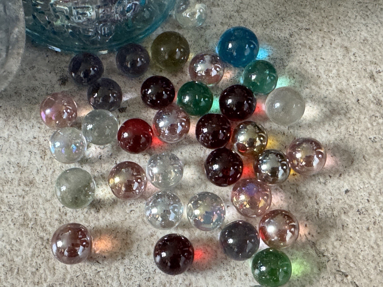 Vintage Ball Perfect Mason Jar Filled with 165+ Mixed Glass Marbles – Aqua Blue