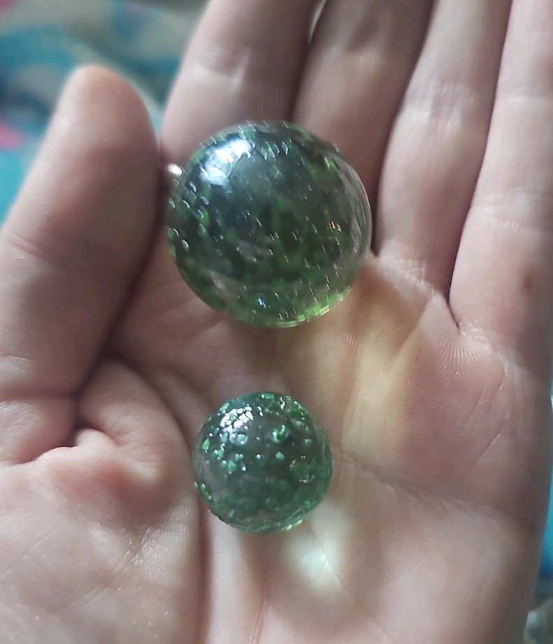 Lot Of 7 Vintage Vacor Glass Marbles, Gold Flakes, Rare Pontil Marking