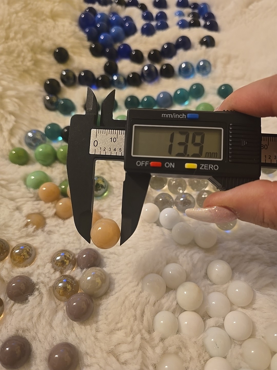 Mixed Lot Of 150+ Marbles Vintage Solid, Clear Comes Fast Shipping Blue Green