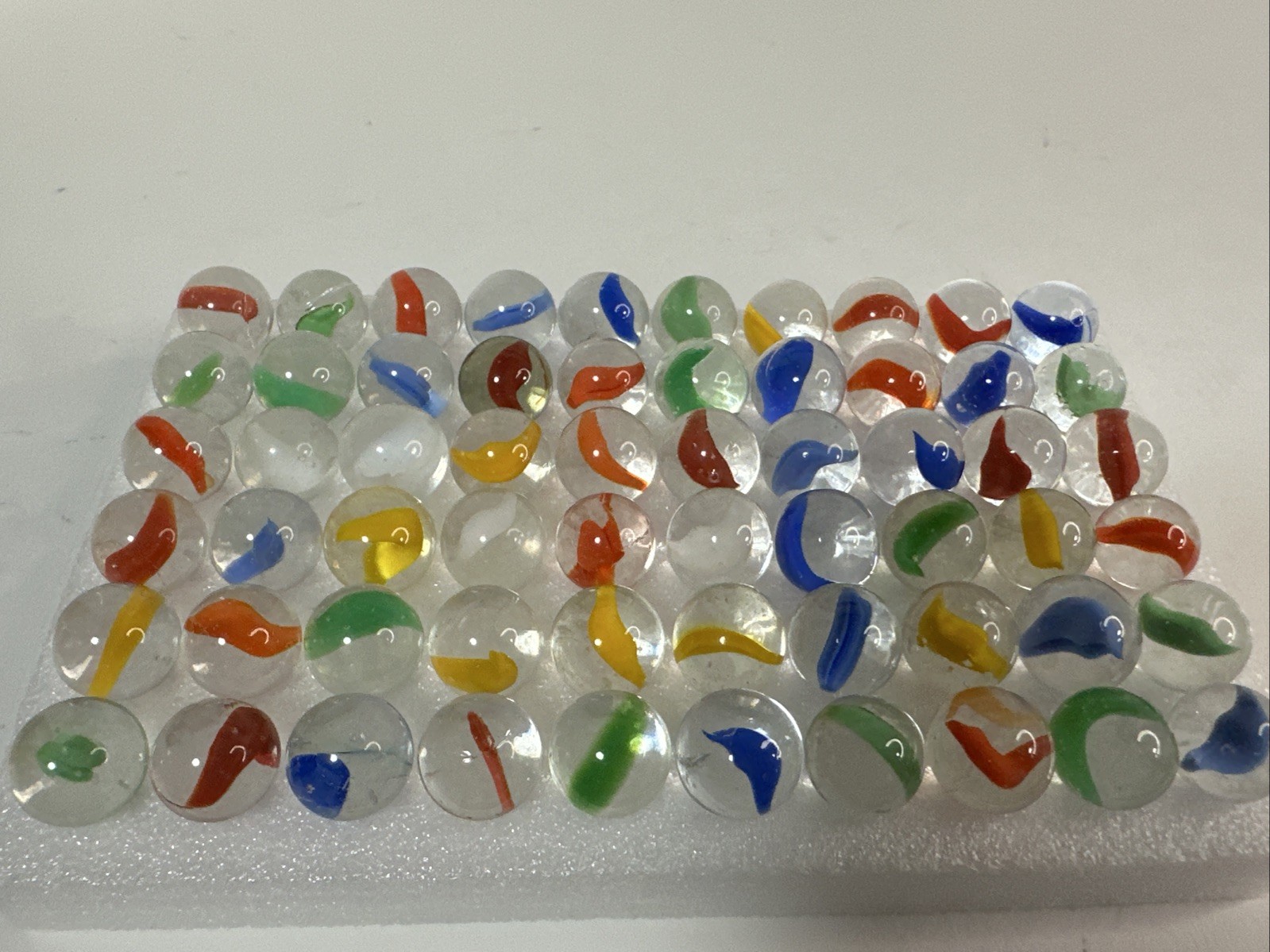 111 Lot Of 60 Peltier Bananas! Mixed Colors