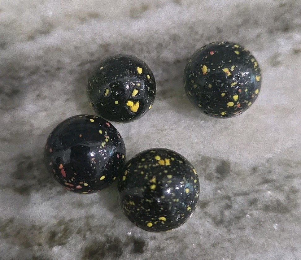 Vacor ? Destroyer Confetti Marbles Lot of 4 Glass Dark Yellow Specs Vintage
