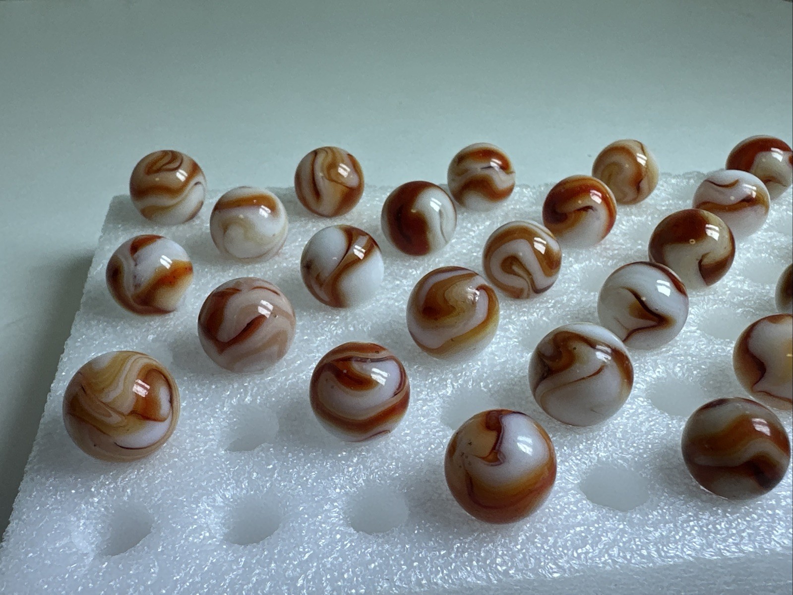 376 Lot Of 29 Vintage Heaton Agate Swirl Marbles!