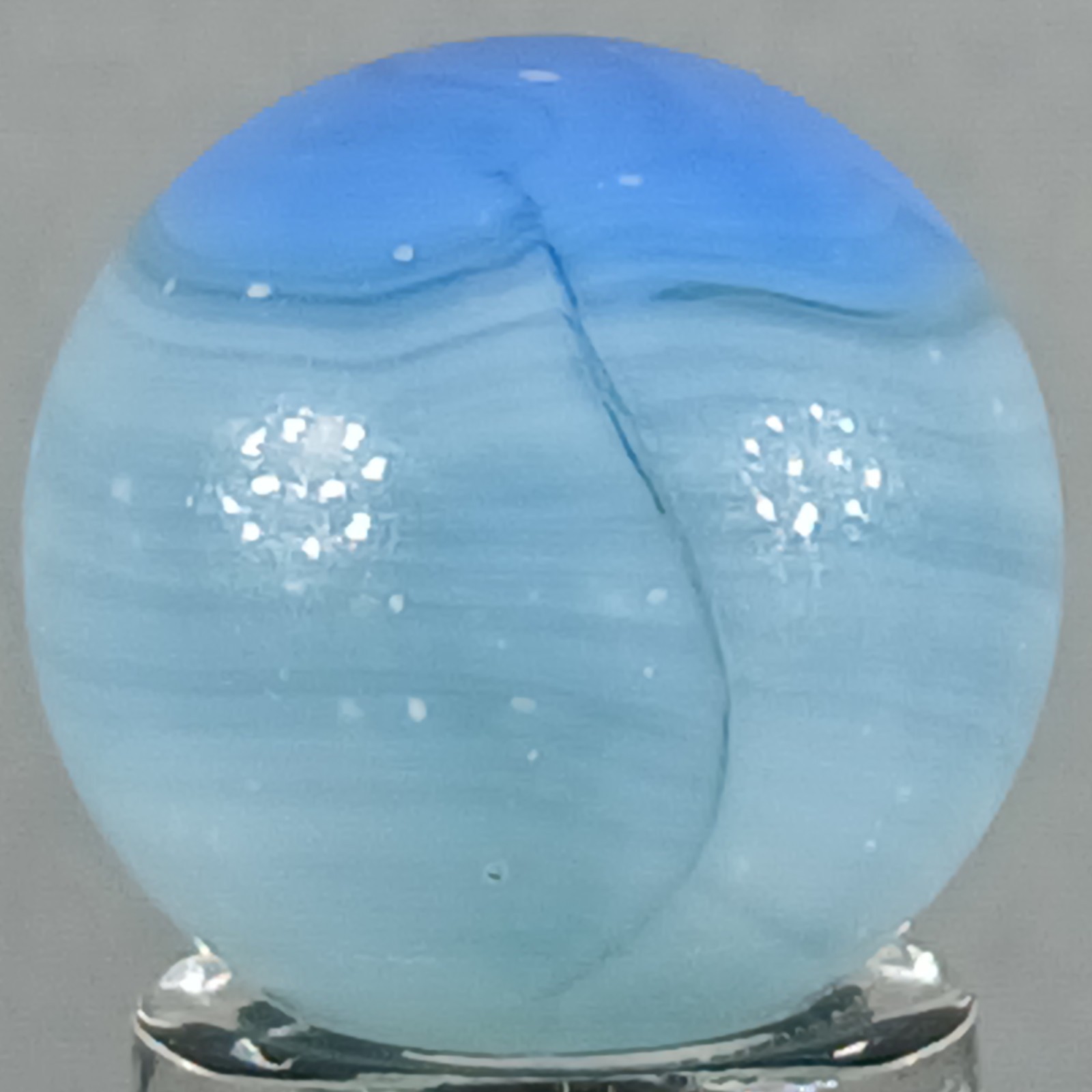 Vintage Vitro Conqueror Marble .61 Near-Mint Condition Combined Shipping