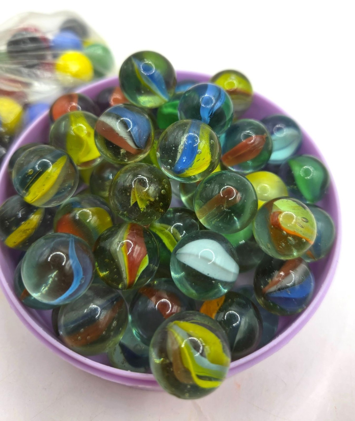 Lot Of Vintage 1940’s 50s Swirl Cat Eye Glass Marbles Shooters Estate