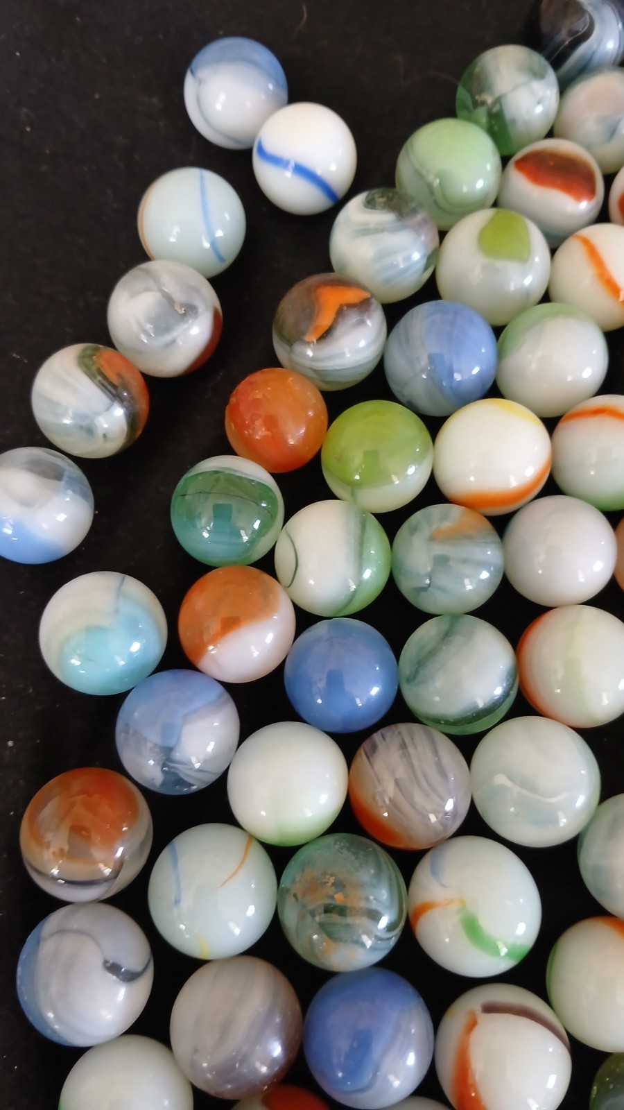 Lot of 100 Vintage Swirl Marbles
