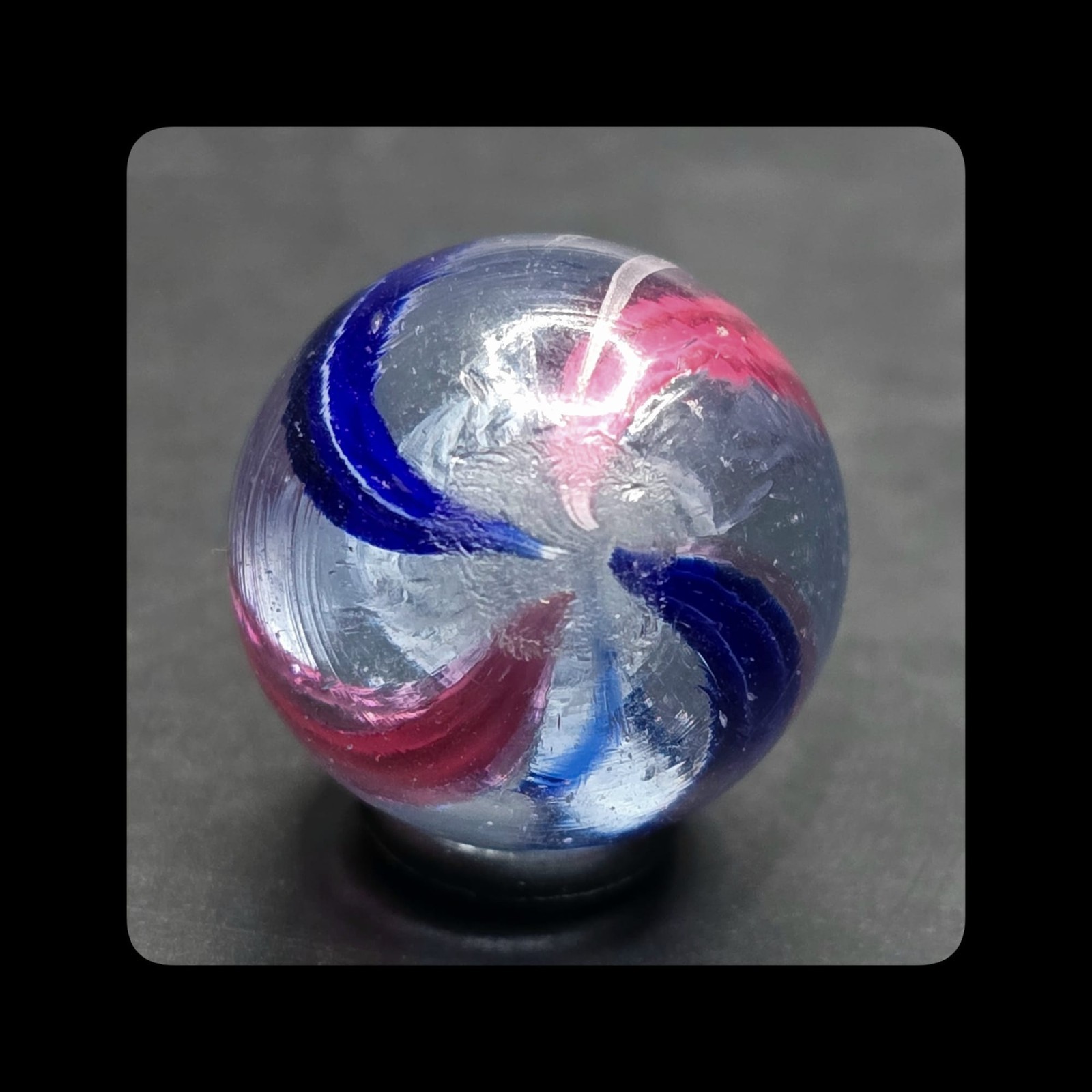 ~Mic’sMibs~23/32″ Intense Dark Blue & Pink Banded Latticino Core Swirl Mint- 9.3