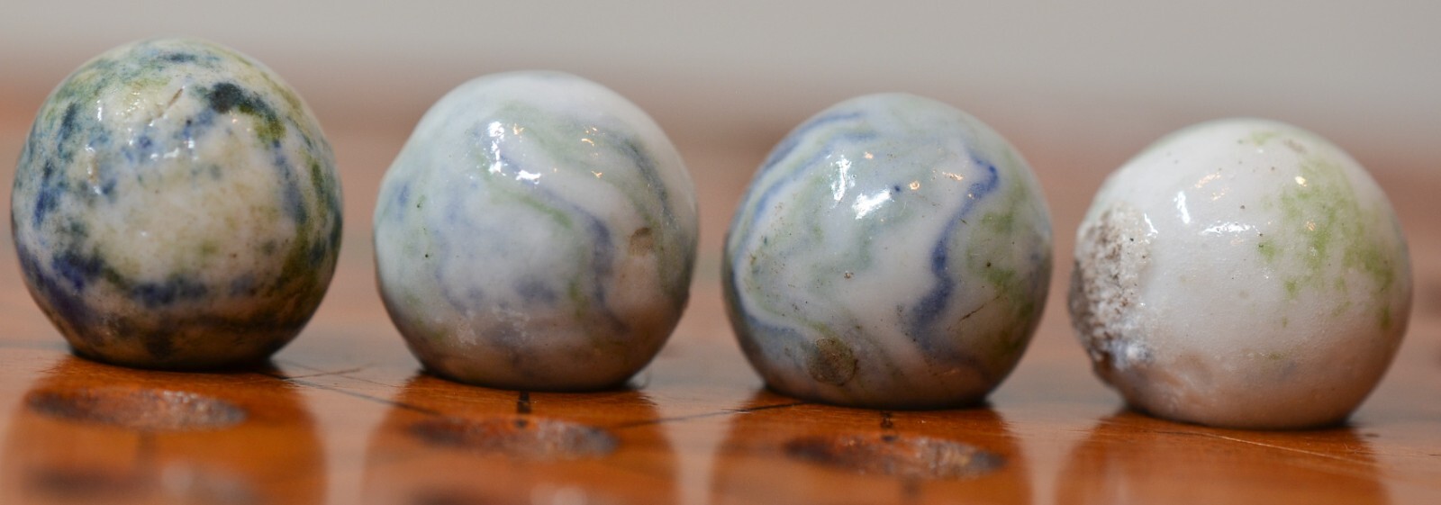 Lot of 4 Crockery Marbles, Handmade 0.6 inches, Mint, 1890-1910, Akron OH, S1486