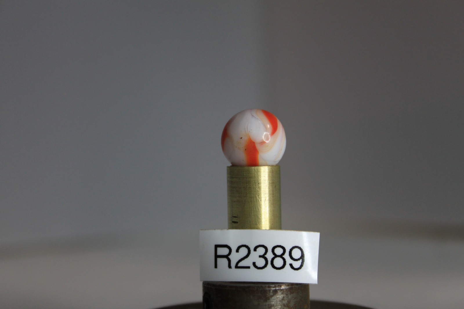 PELTIER GLASS MARBLE RED FLAME SPIRAL ZEBRA OPAQUE WHITE 5/8″ VINTAGE TARGET