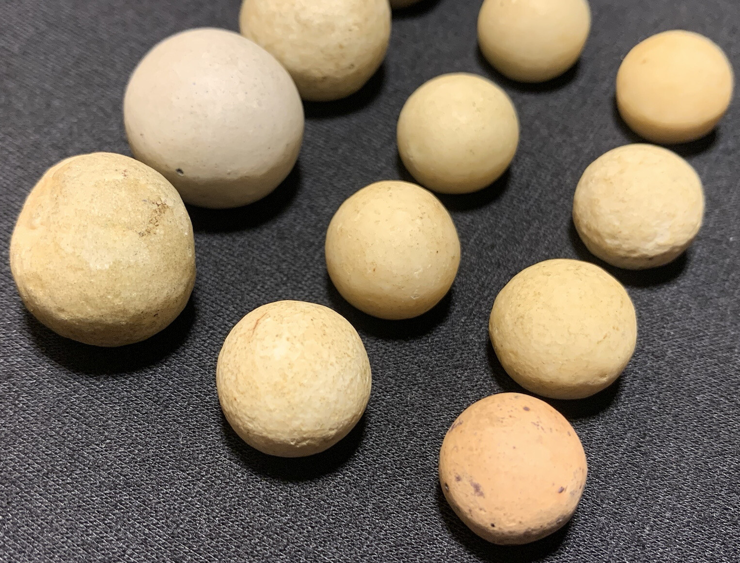 Vtg Antique Handmade Earthen Clay Stone Assorted Tan Light Brown 12pc Marble Lot