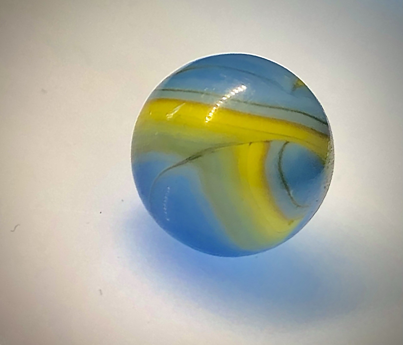 Beautiful Vintage Christensen Agate Co. Swirl Marble blue and yellow