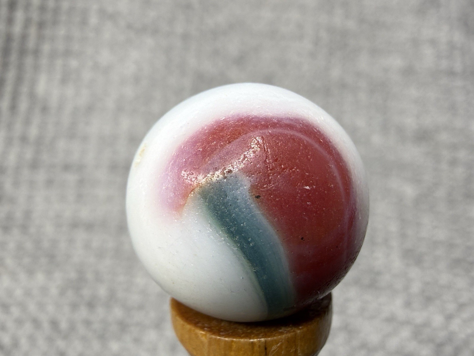 Akro Agate Multi Colored Corkscrew Marble .64” NM(-)