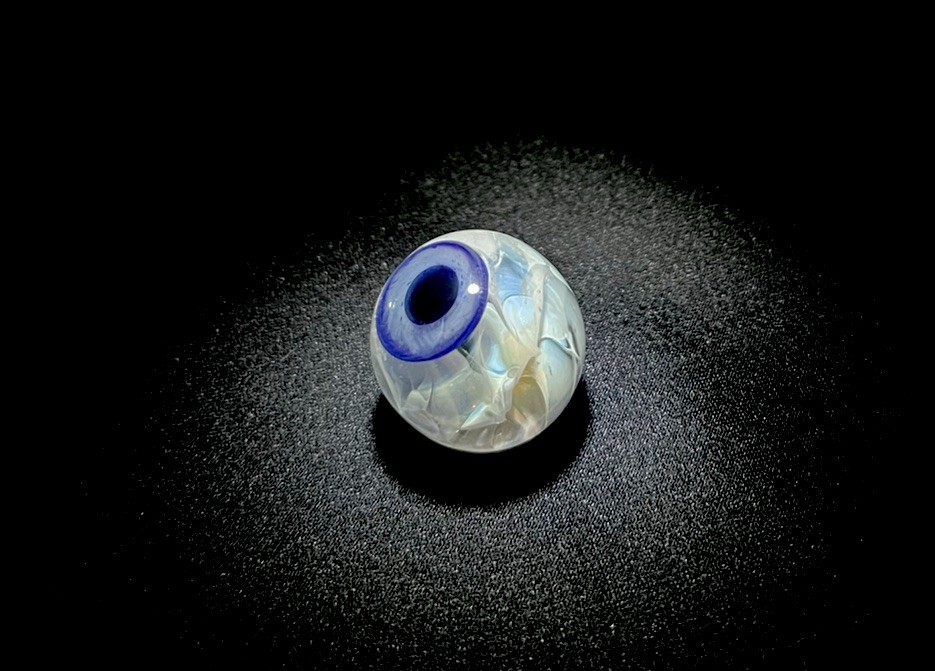 .94” “Close Encounters” Eye .999% Fine Silver Design Glass Art Eyeball Marble